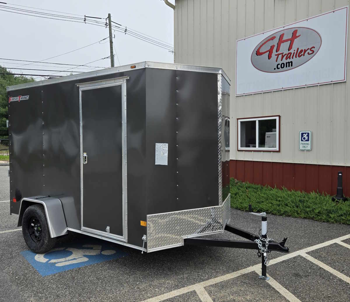 WELLS CARGO FT612S2-D   RAMP 6' X 12'